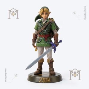 Box side panel displaying illustrated Link artwork and gold border